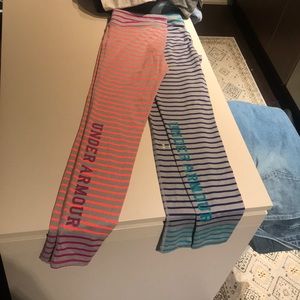 Under armor bundle! Heat gear mid rise leggings.